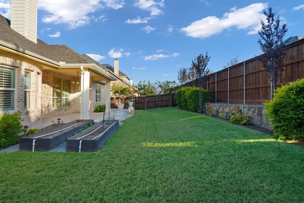 2230 Lewis Canyon Drive