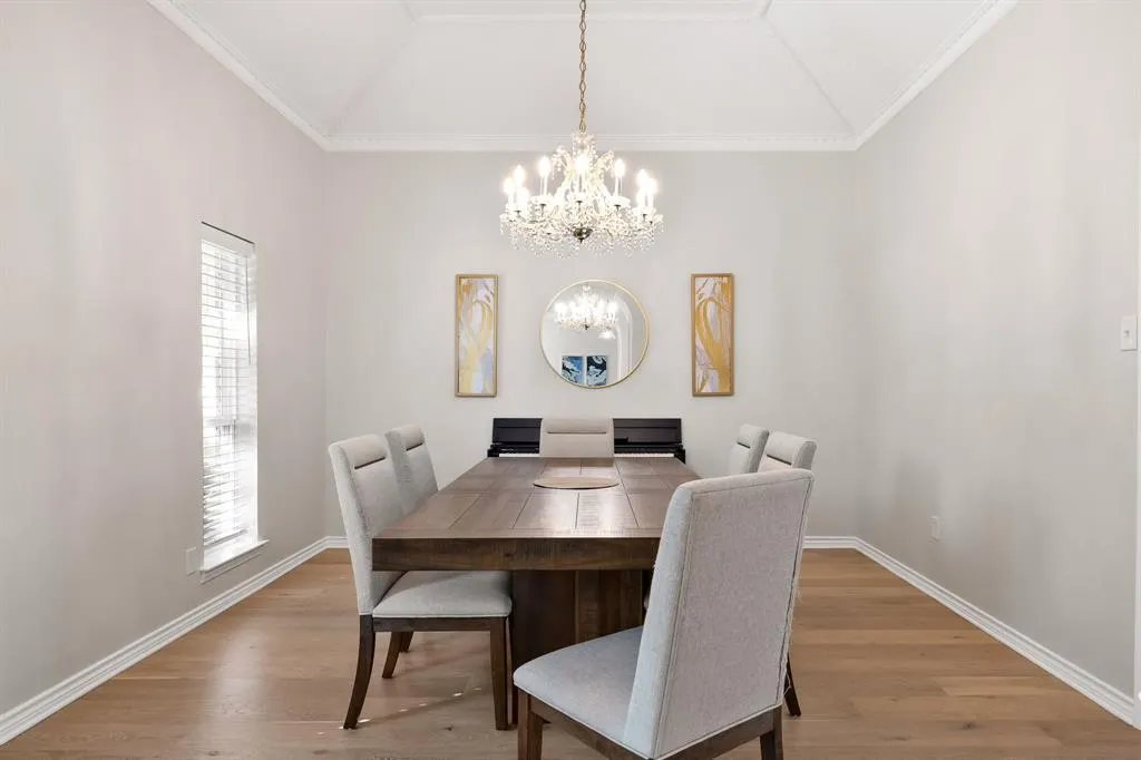 6725 Regalbluff Drive