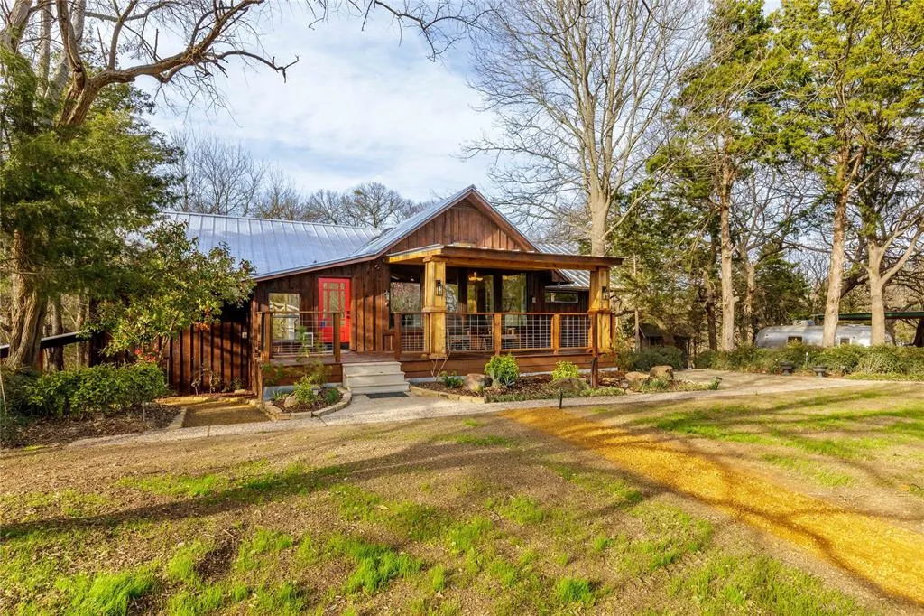 6862 County Road 281