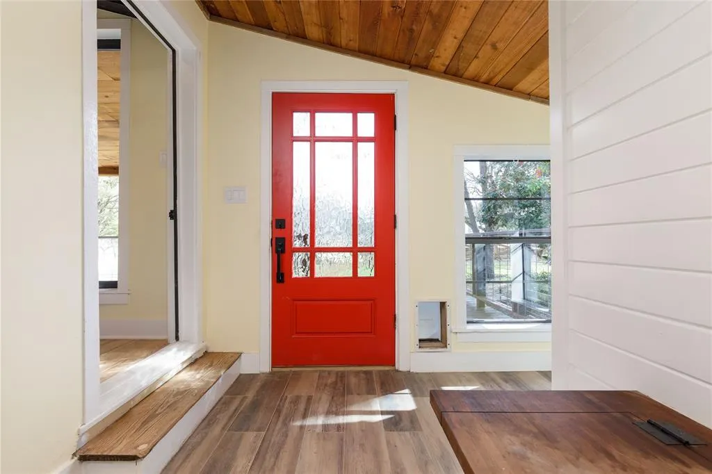 6862 County Road 281