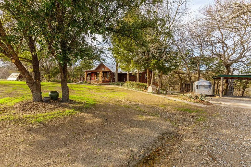 6862 County Road 281