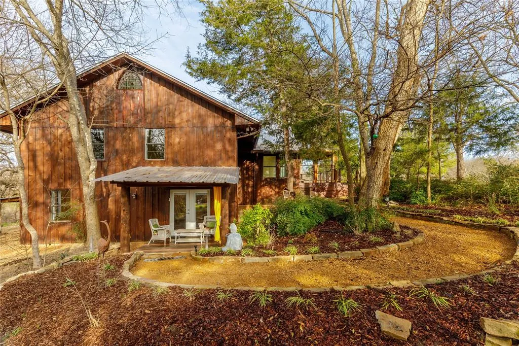 6862 County Road 281