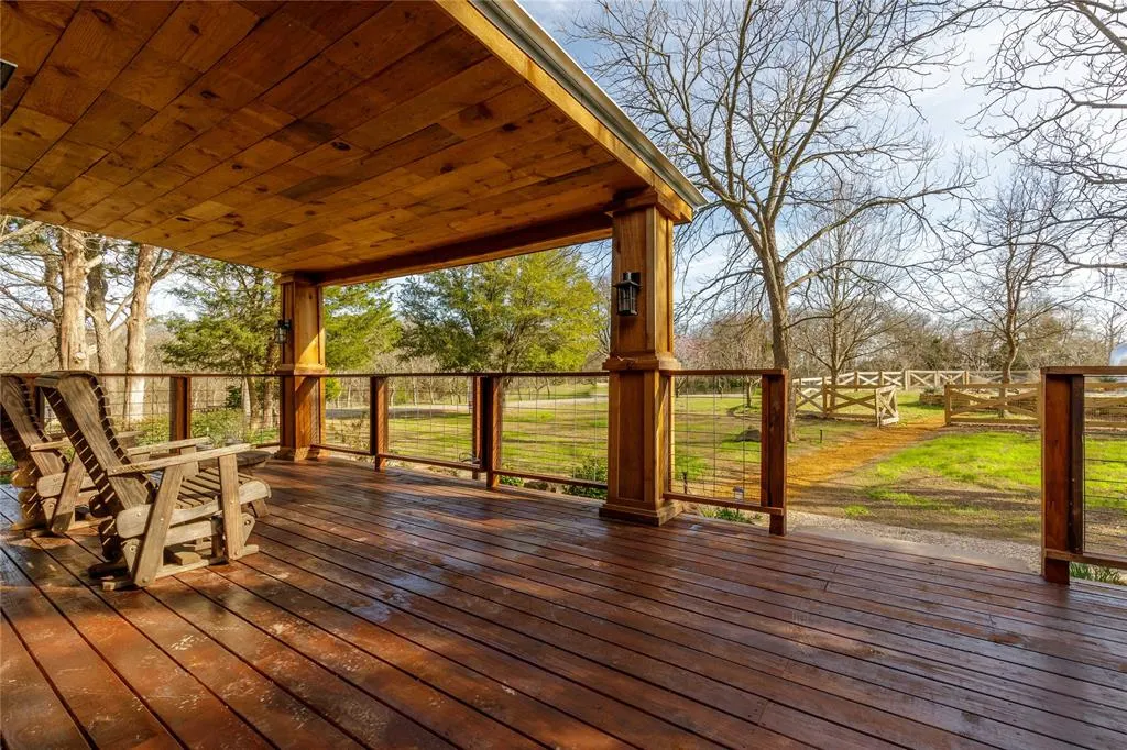 6862 County Road 281