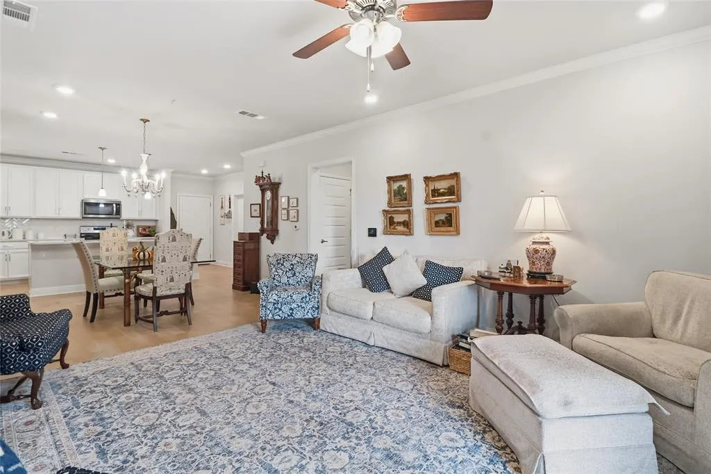 651 N Watters Road, #8202