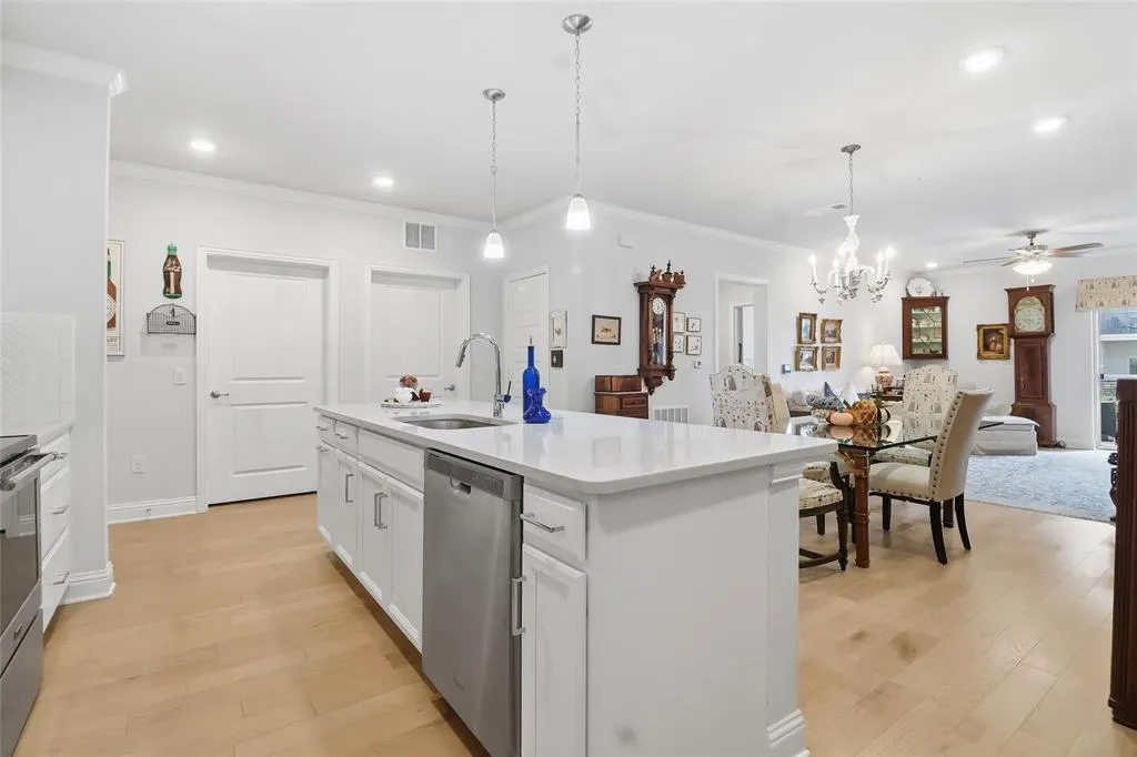 651 N Watters Road, #8202