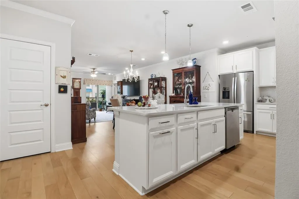 651 N Watters Road, #8202