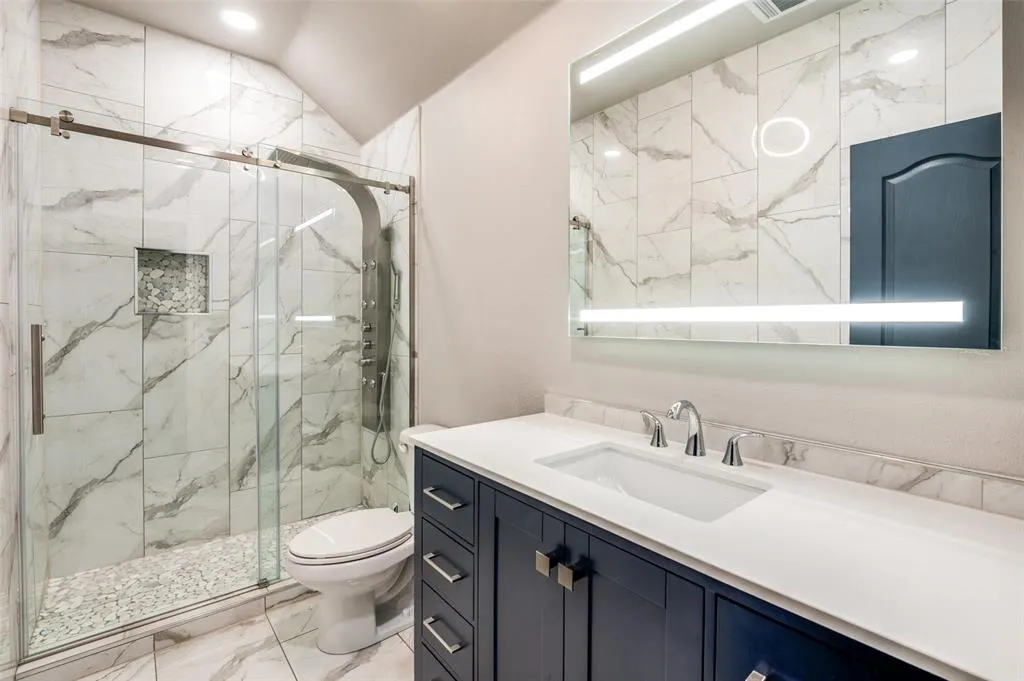 5707 Headquarters Drive