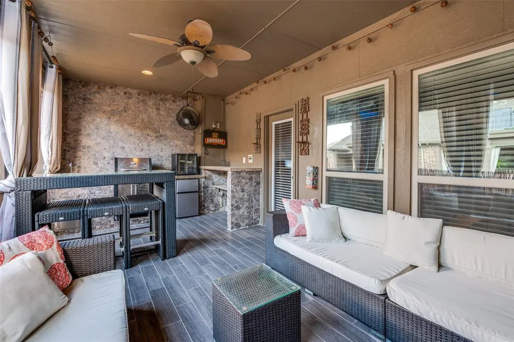 5707 Headquarters Drive