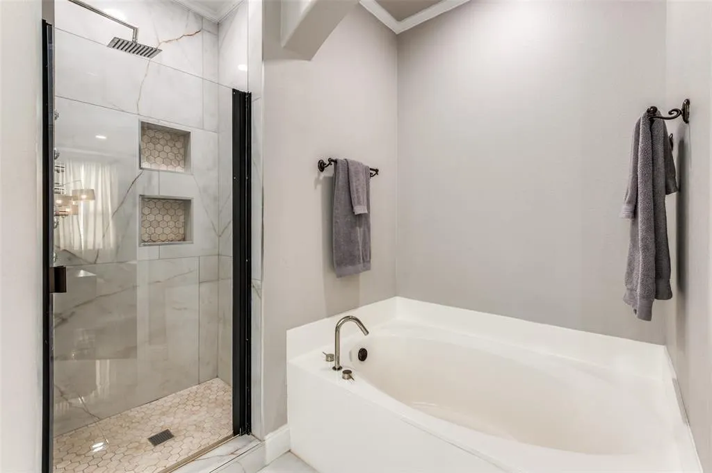 5707 Headquarters Drive