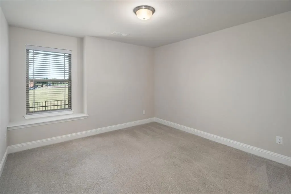 1261 Wiltshire Drive