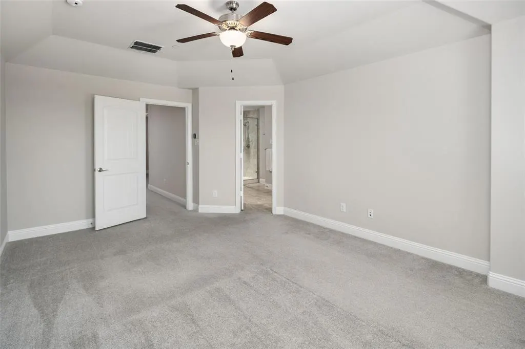 1261 Wiltshire Drive