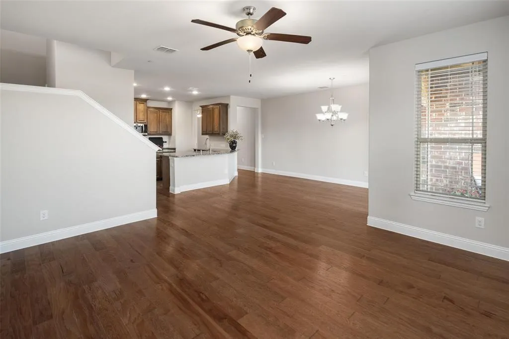 1261 Wiltshire Drive