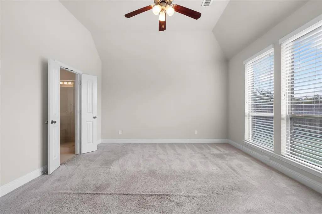 9916 Bitterroot Drive