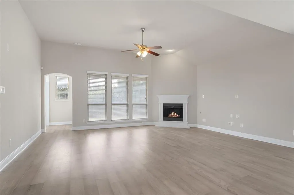 9916 Bitterroot Drive