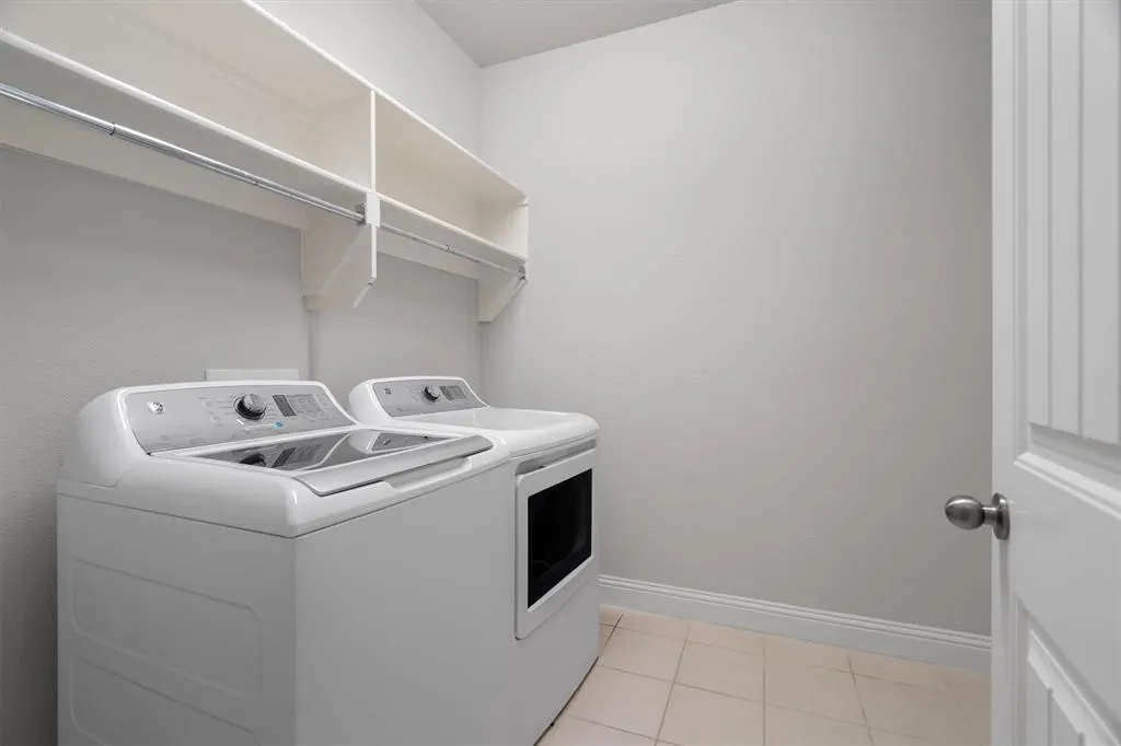 9916 Bitterroot Drive