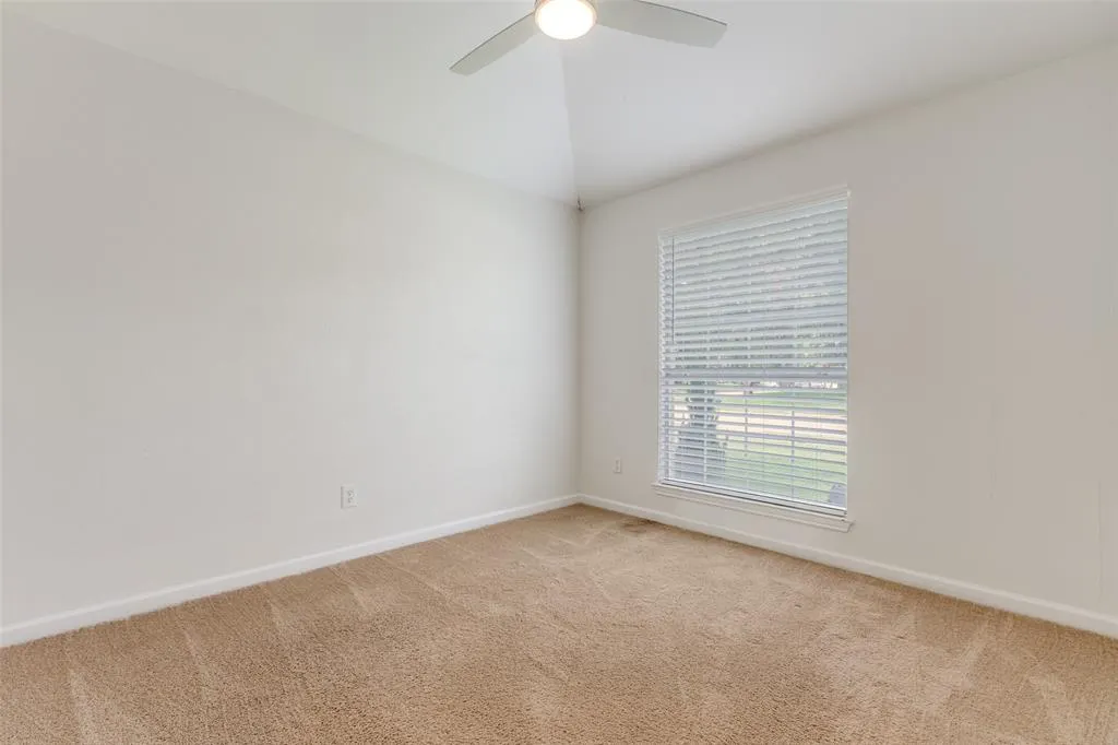 11005 Columbia Drive