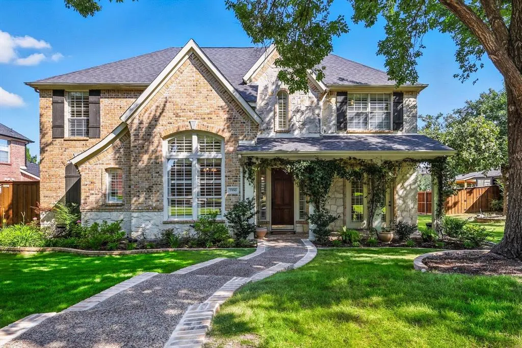 7700 Red Clover Drive