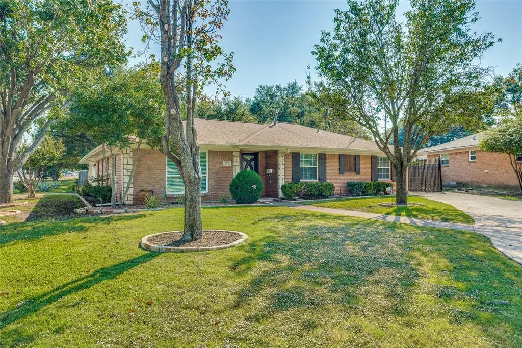 101 S Weatherred Drive