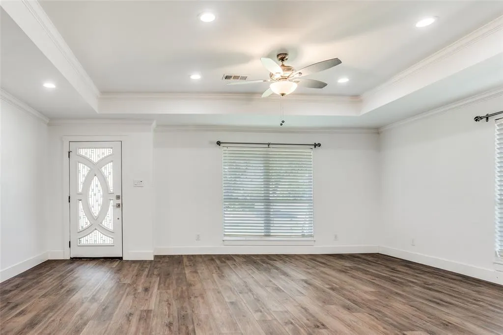 101 S Weatherred Drive