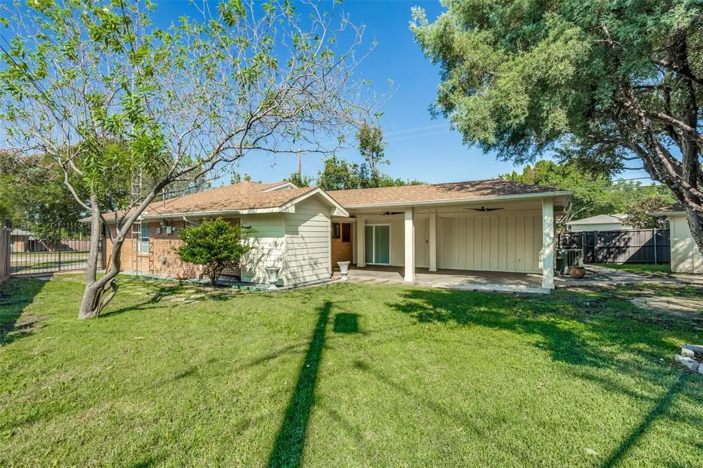 101 S Weatherred Drive