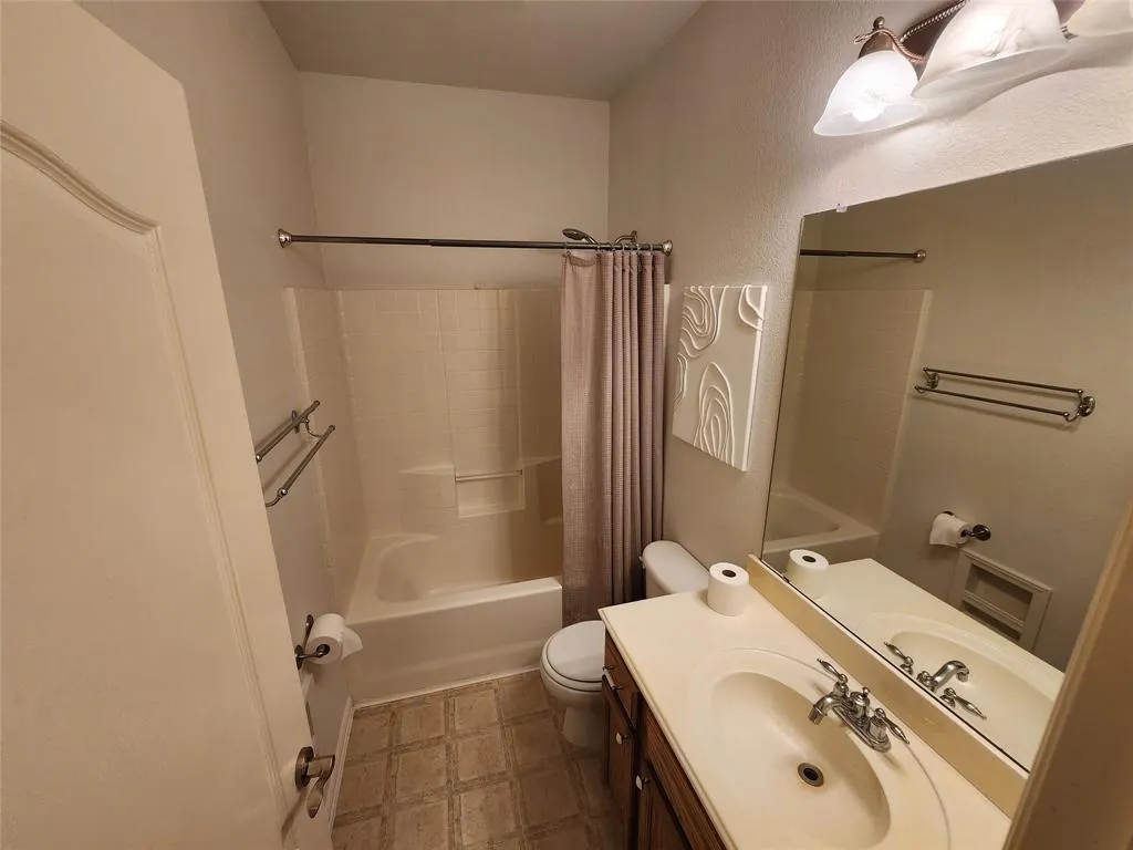 2453 Morning Dew Drive