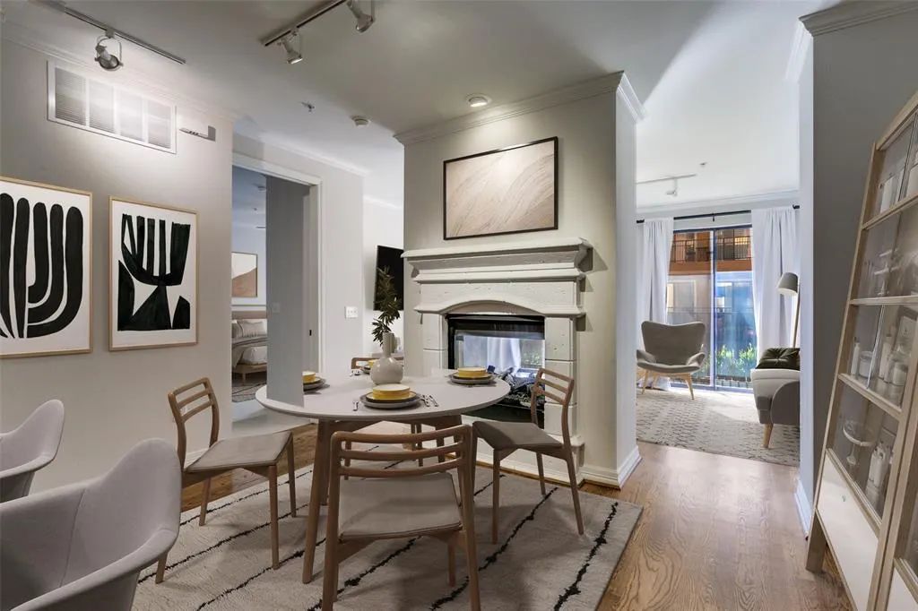 8616 Turtle Creek Boulevard, #206