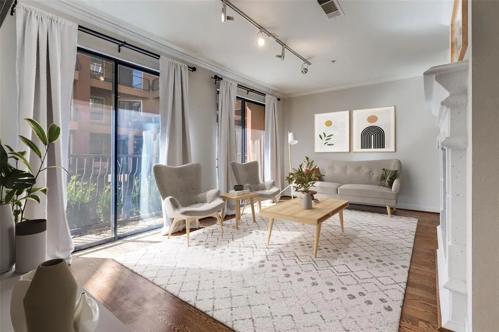 8616 Turtle Creek Boulevard, #206