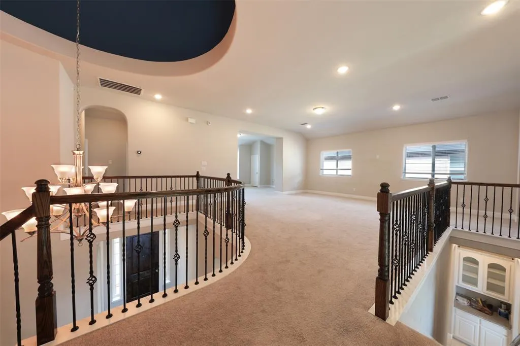 10010 Lucky Debonair Lane