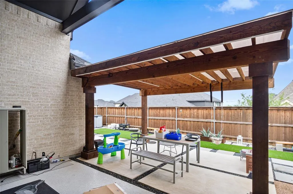 8425 Needlegrass Road