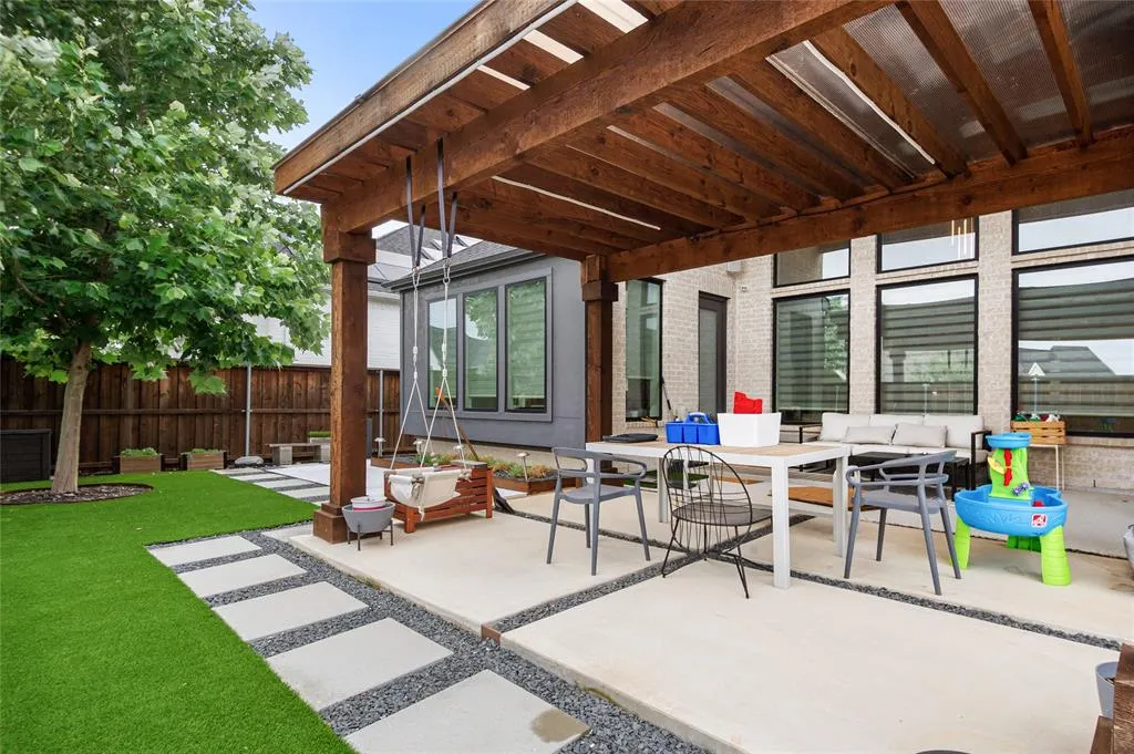 8425 Needlegrass Road