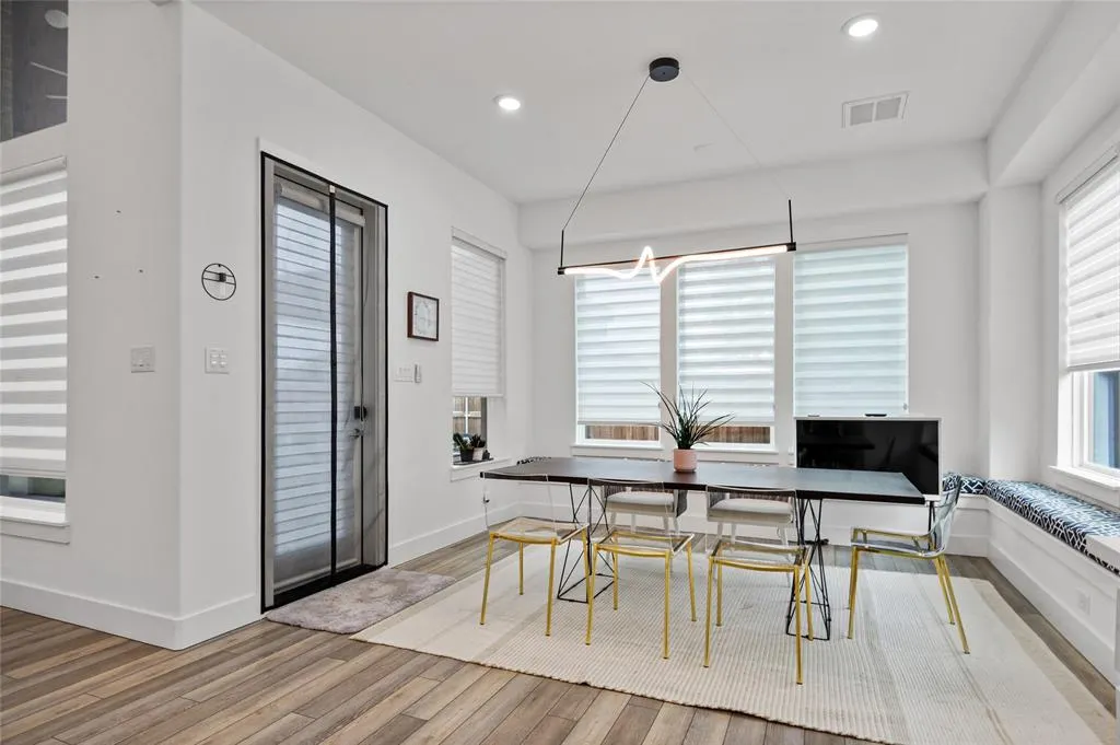 8425 Needlegrass Road