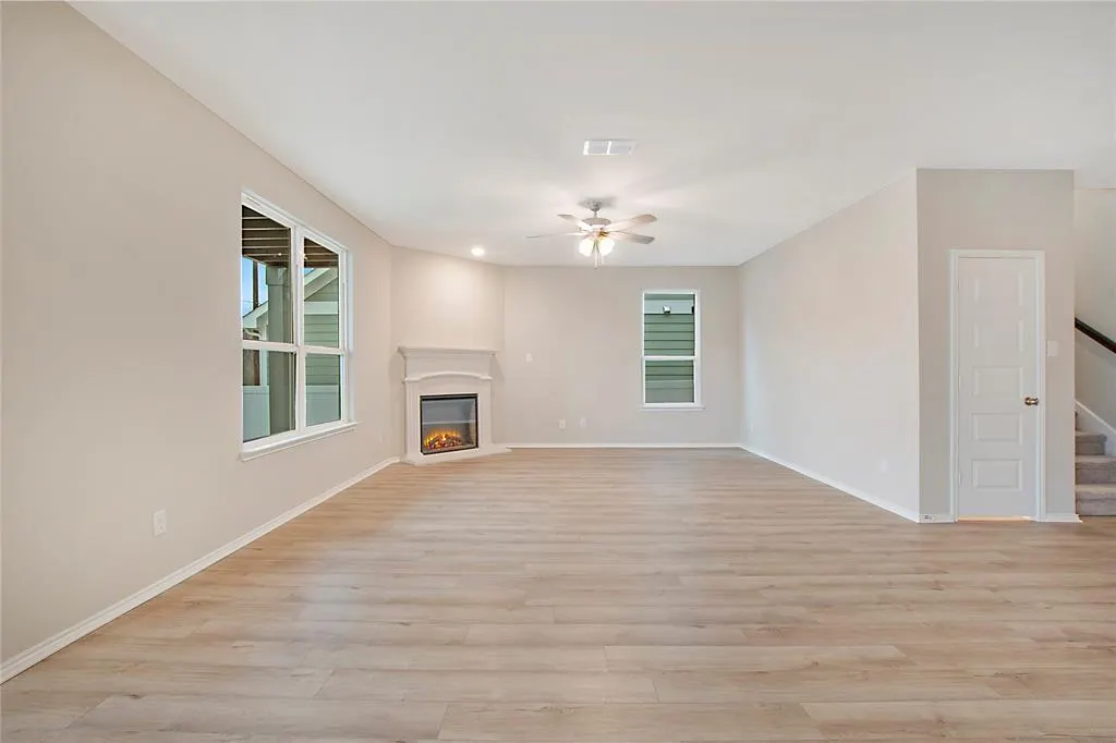 1605 Katharina Avenue