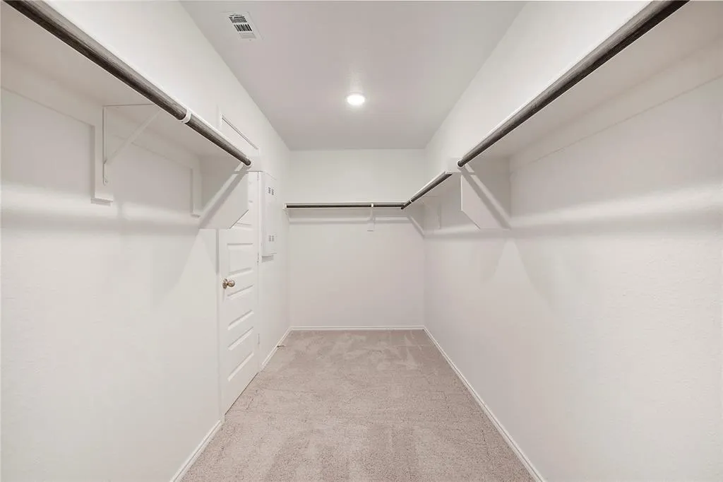 1605 Katharina Avenue