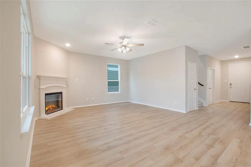 1605 Katharina Avenue