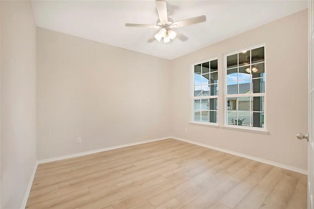 1605 Katharina Avenue