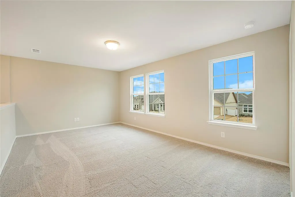 1605 Katharina Avenue