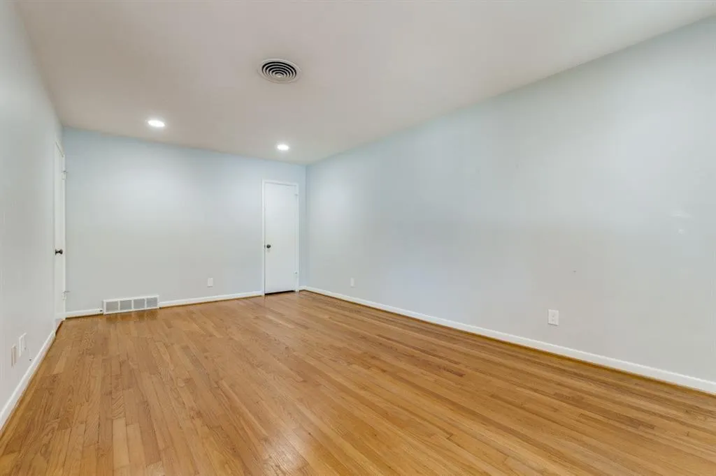 6529 St Moritz Avenue