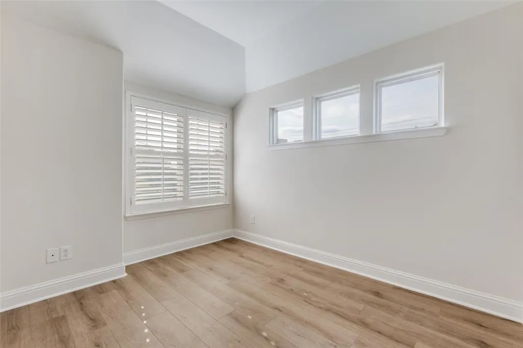 4058 Buena Vista Street, #A