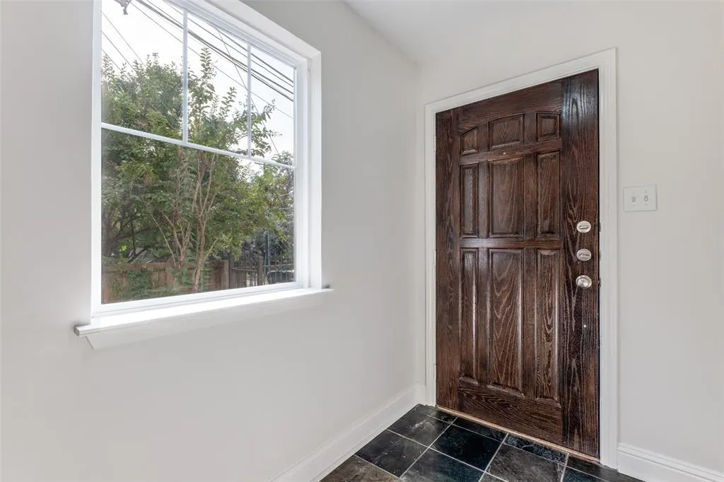 4058 Buena Vista Street, #A