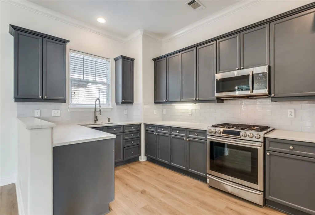 4058 Buena Vista Street, #A