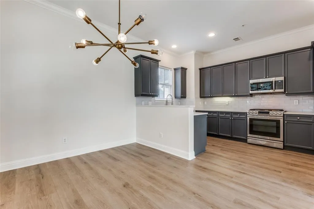 4058 Buena Vista Street, #A