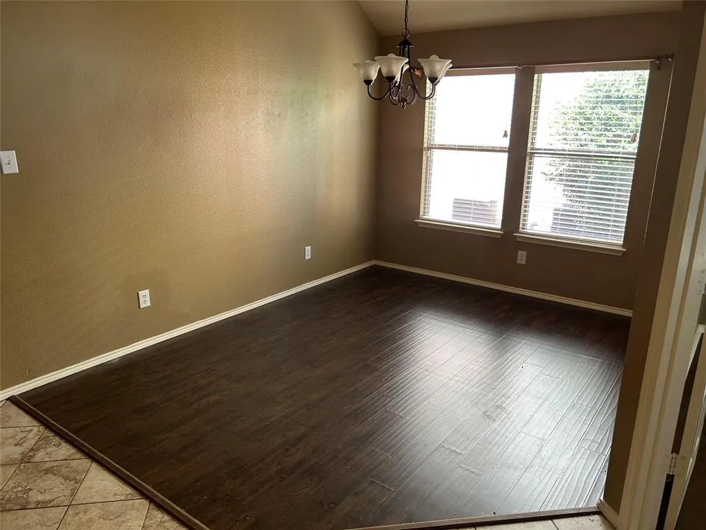 816 Lake Grove Drive