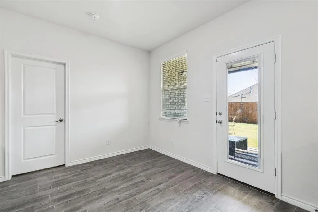 11112 Canyon Oak Street