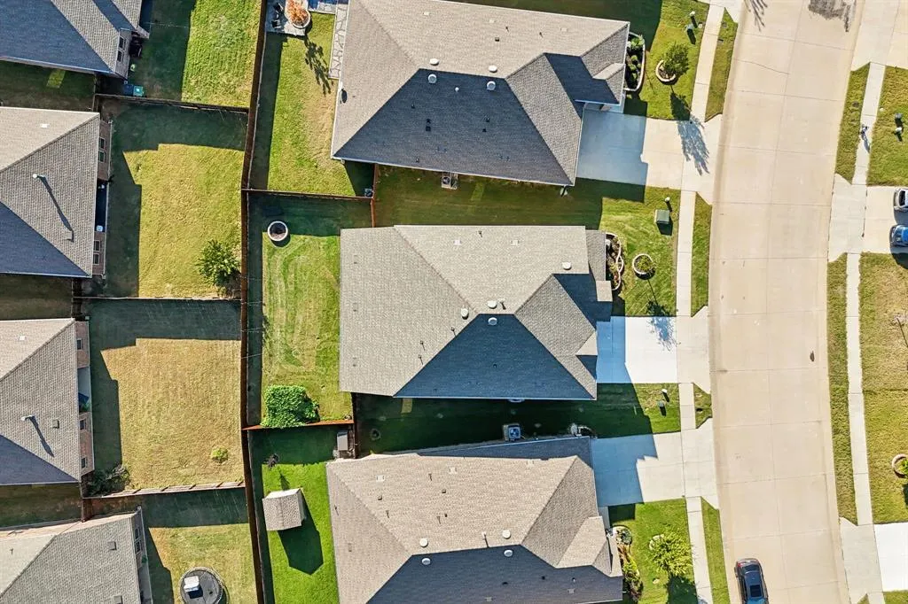 11112 Canyon Oak Street