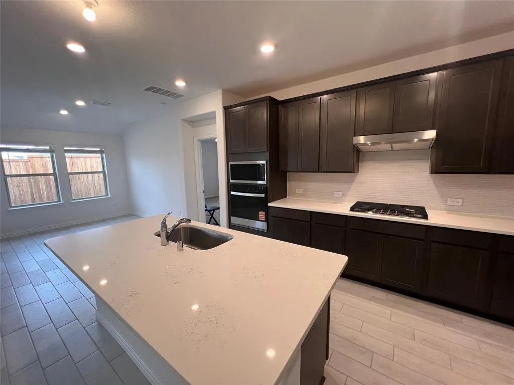 4008 Limestone Bluff Drive