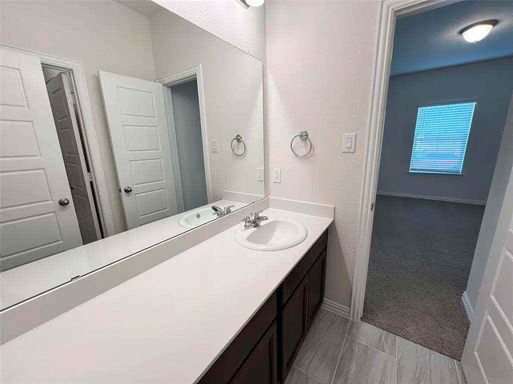 4008 Limestone Bluff Drive