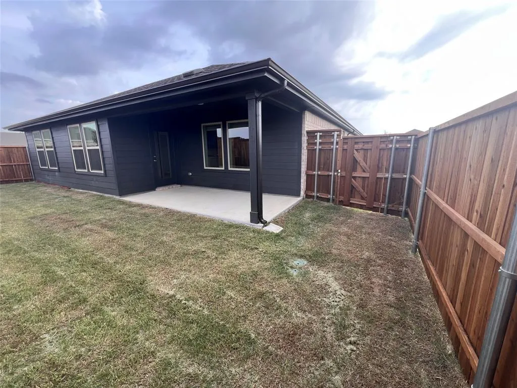 4008 Limestone Bluff Drive