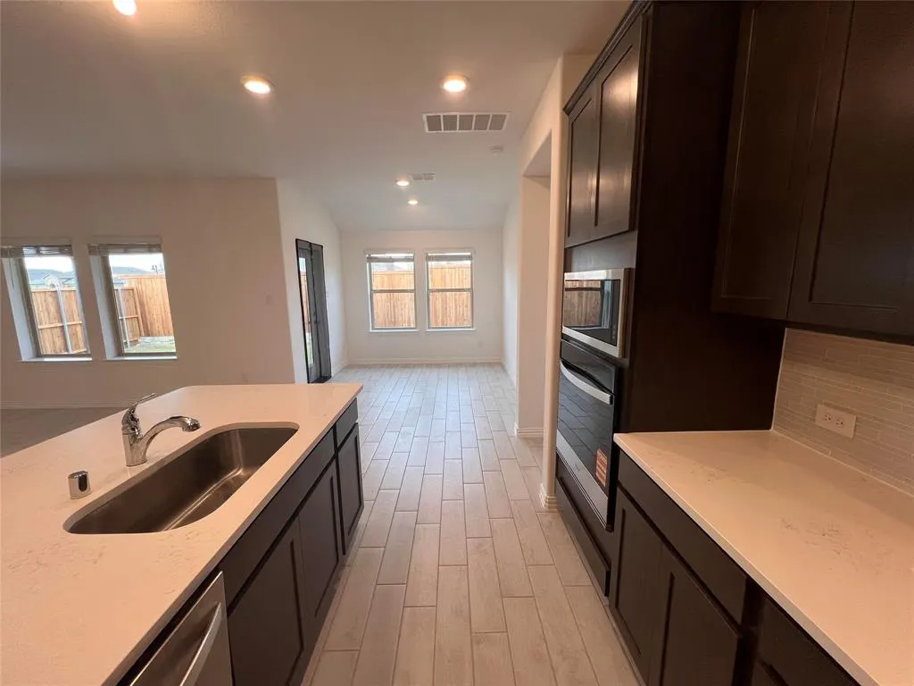 4008 Limestone Bluff Drive