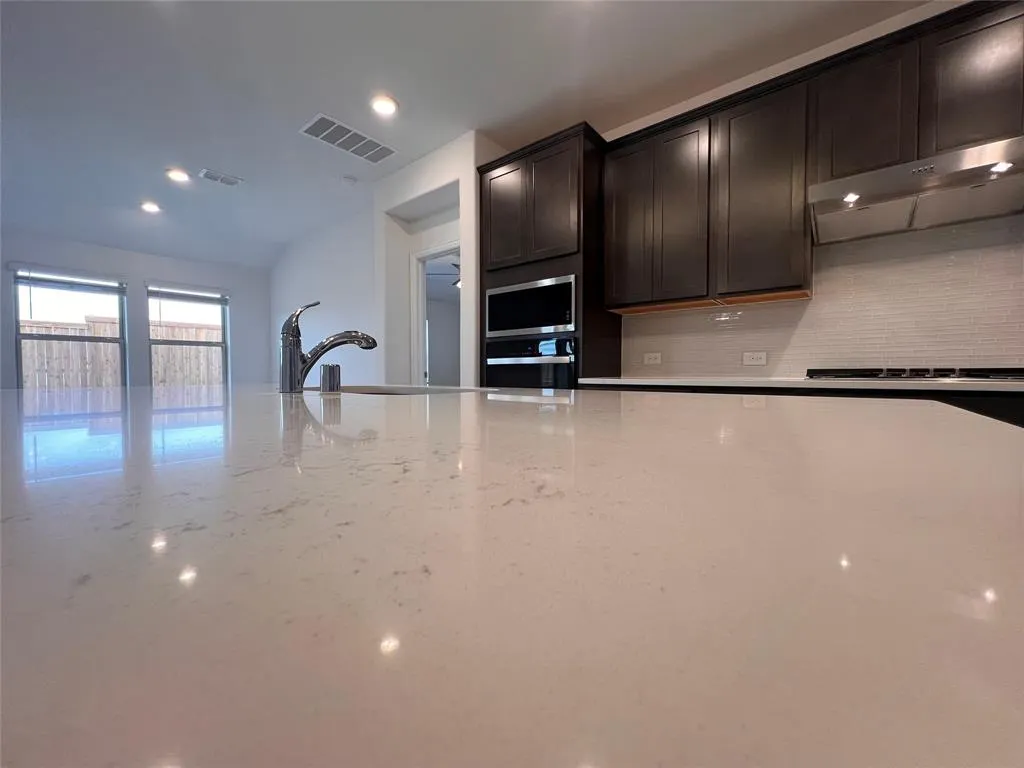 4008 Limestone Bluff Drive