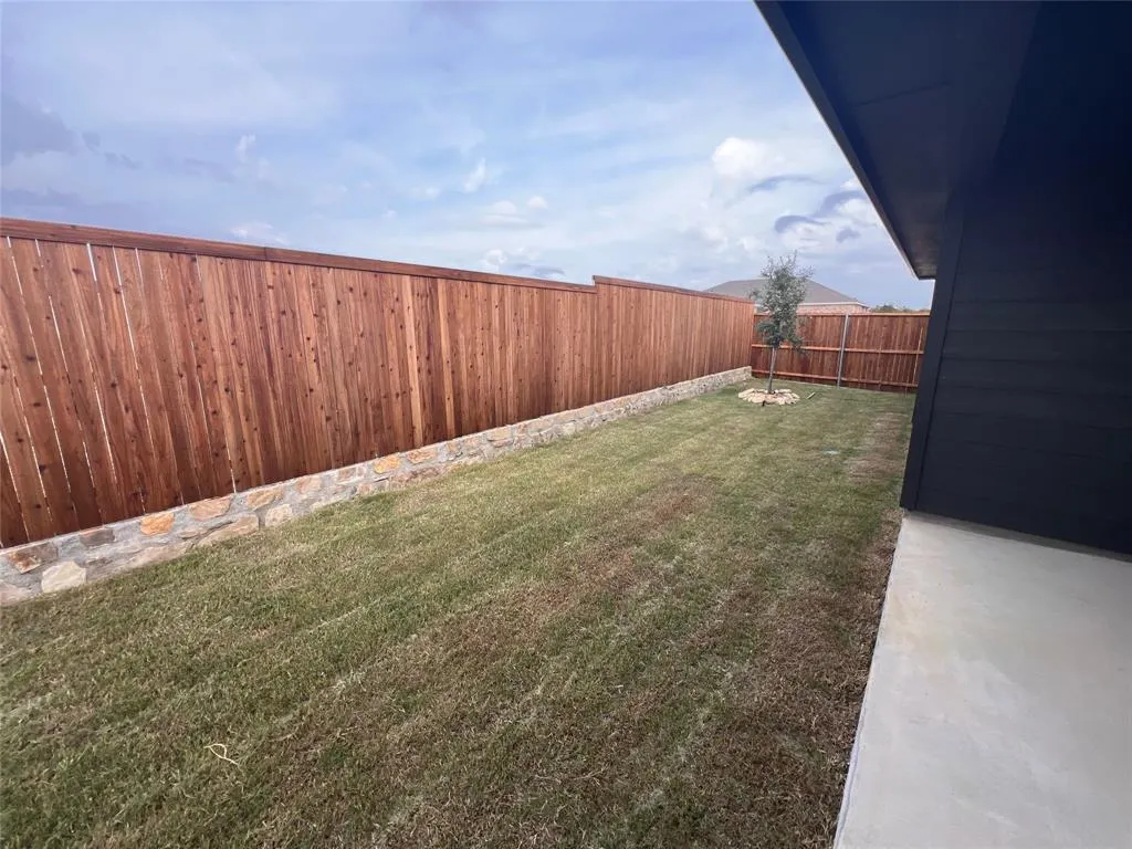 4008 Limestone Bluff Drive